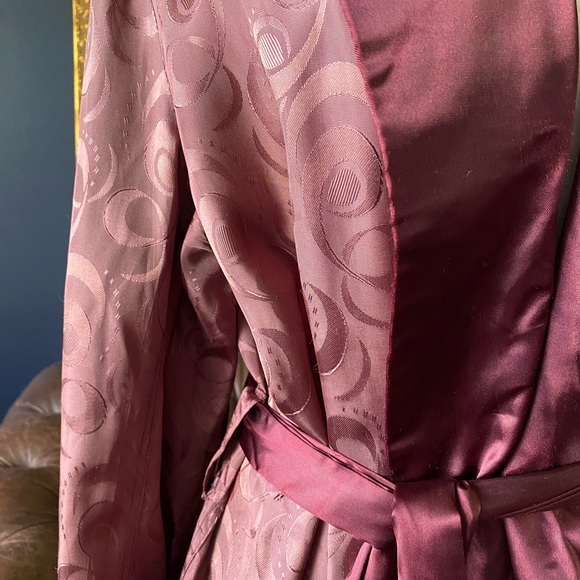 Vintage 1930s smoking jacket - Picture 3 of 5